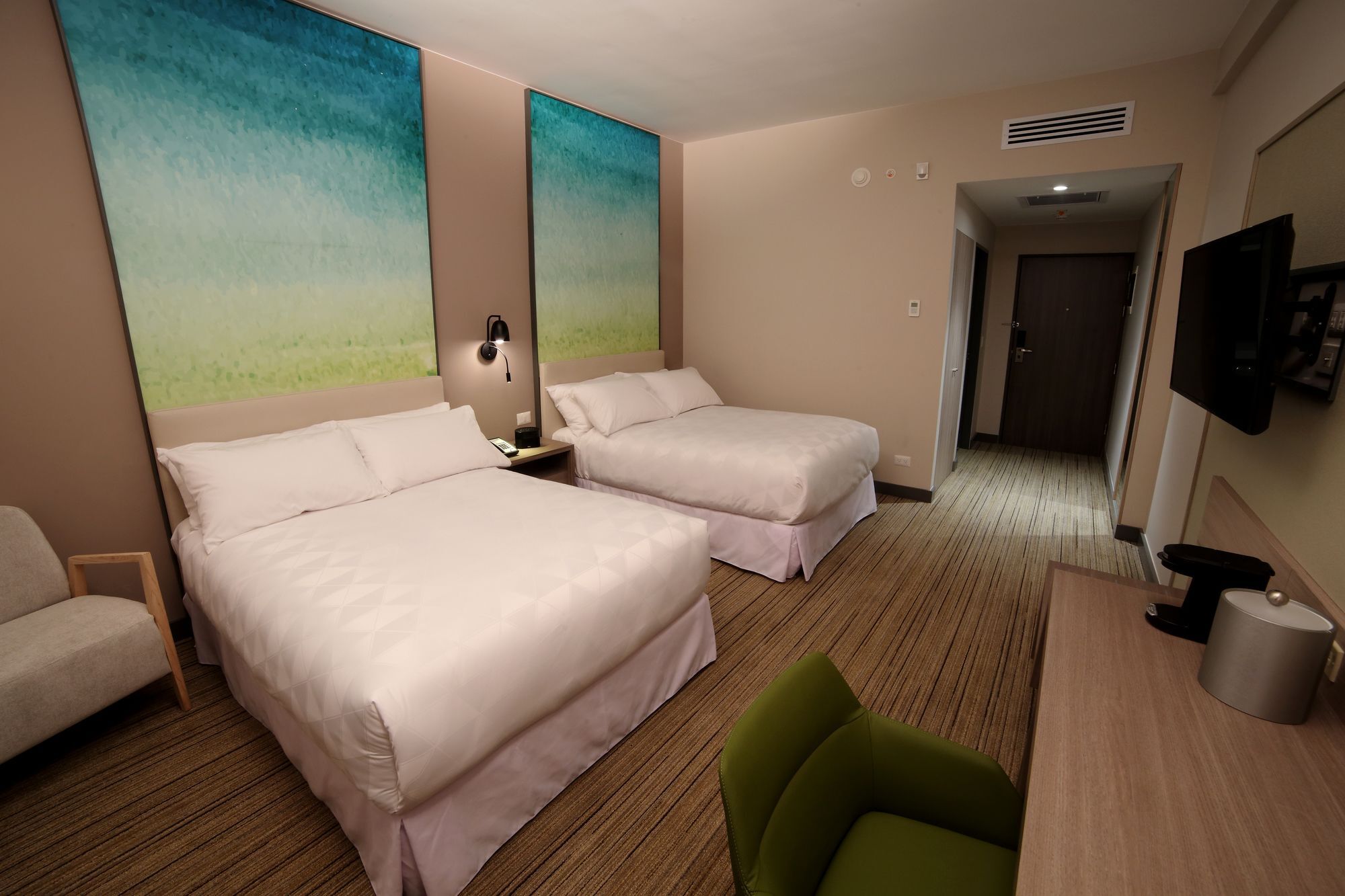 Express - San Isidro By Ihg Hotel 3*